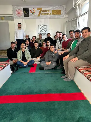Müstesna Gençlik Kulübü etkinliğinden bir kare